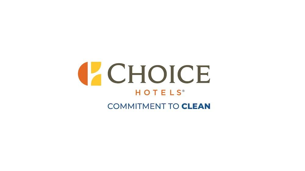 Comfort Inn & Suites Carneys Point Екстериор снимка